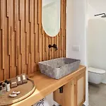 Hotel Ionic 4*