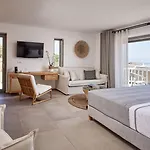 Ionic 4* Super Paradise Beach (Mykonos)