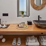 Ionic Hotel
