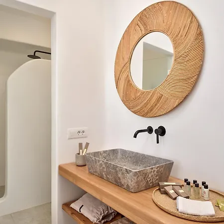 Ionic Hotel 4*