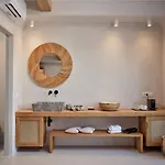 Ionic Hotel Super Paradise Beach (Mykonos)