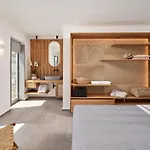 Ionic Super Paradise Beach (Mykonos)