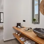 Ionic Hotel Super Paradise Beach (Mykonos)