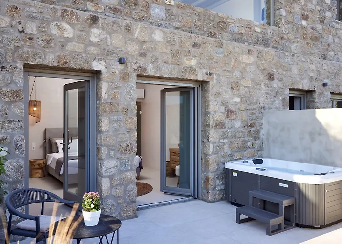 Ionic סופר פרדייז ביץ'